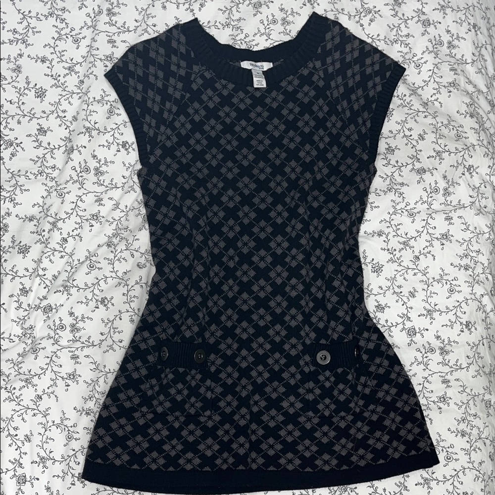 Style & Co. Black and Gray Diamond Pattern Sweater